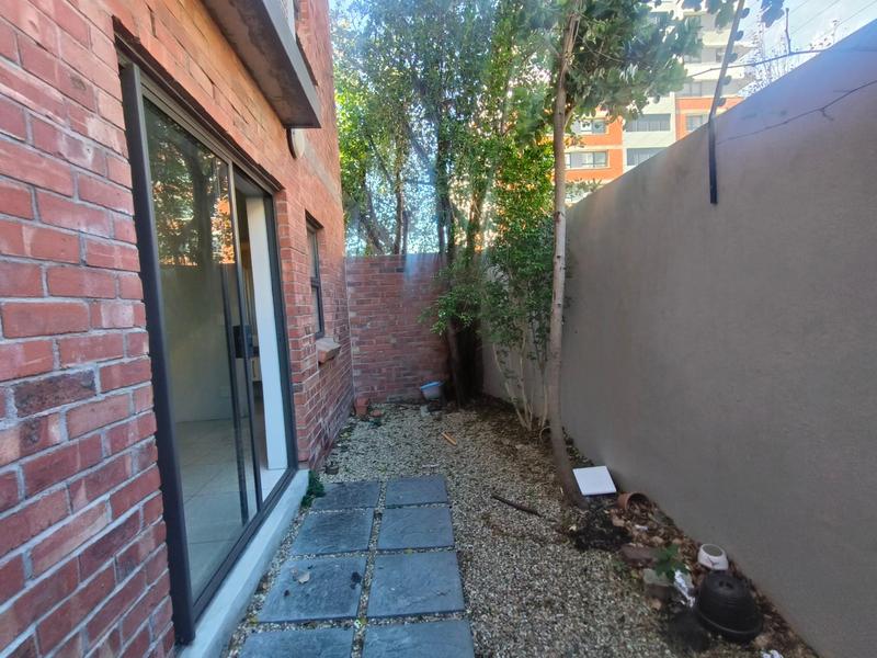 1 Bedroom Property for Sale in Observatory Western Cape